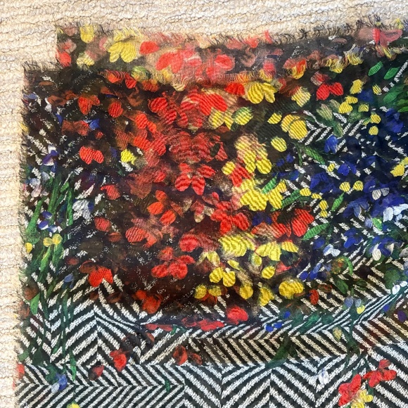 Escada Accessories - Escada Vintage Scarf